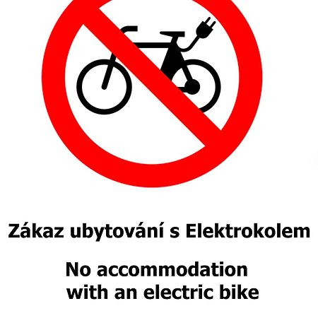 Penzion U Kohoutka Pardubice Ngoại thất bức ảnh