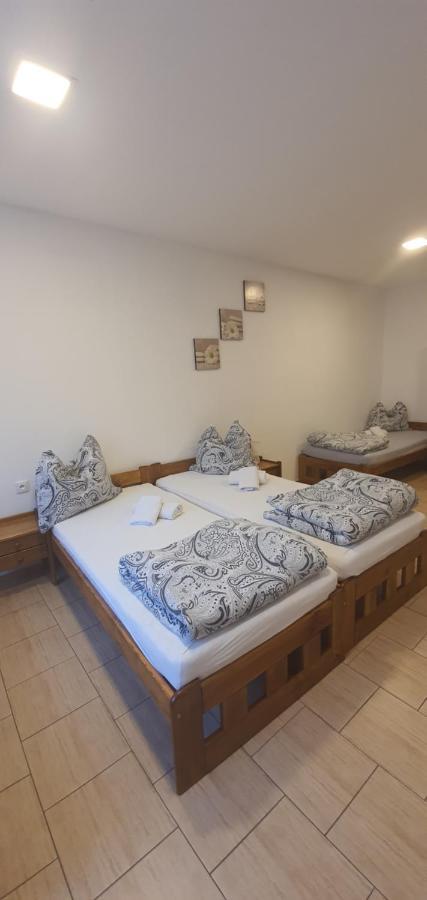 Penzion U Kohoutka Pardubice Ngoại thất bức ảnh
